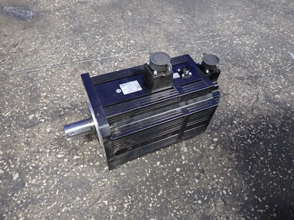 SERVO MOTOR