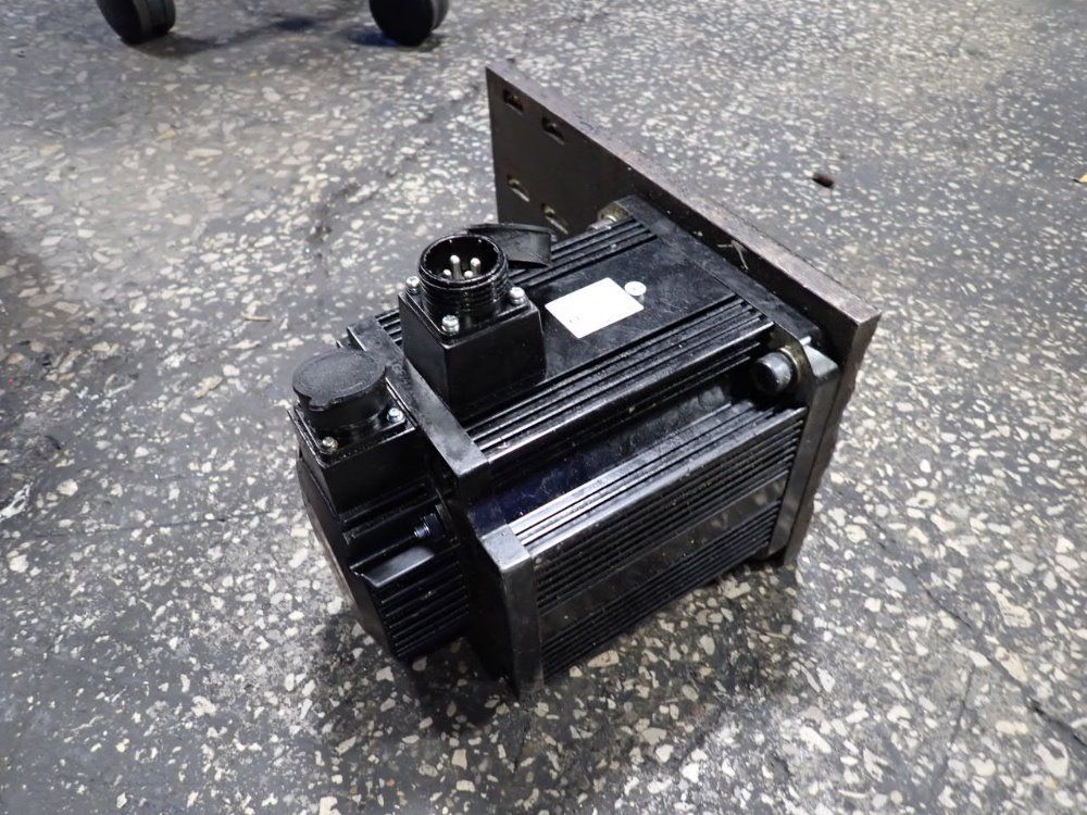Szgh Tech 4.5 Kw Servo Motor - Gh-18m45t215c(h)