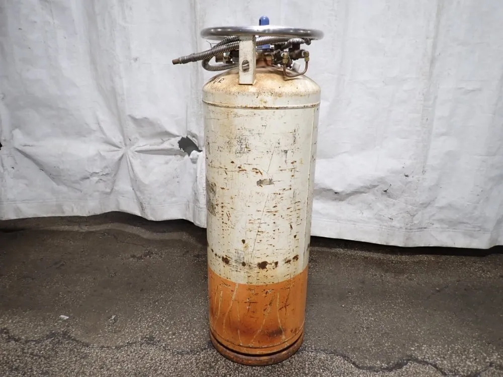 25"x25"x50" Liquid Oxygen Tank