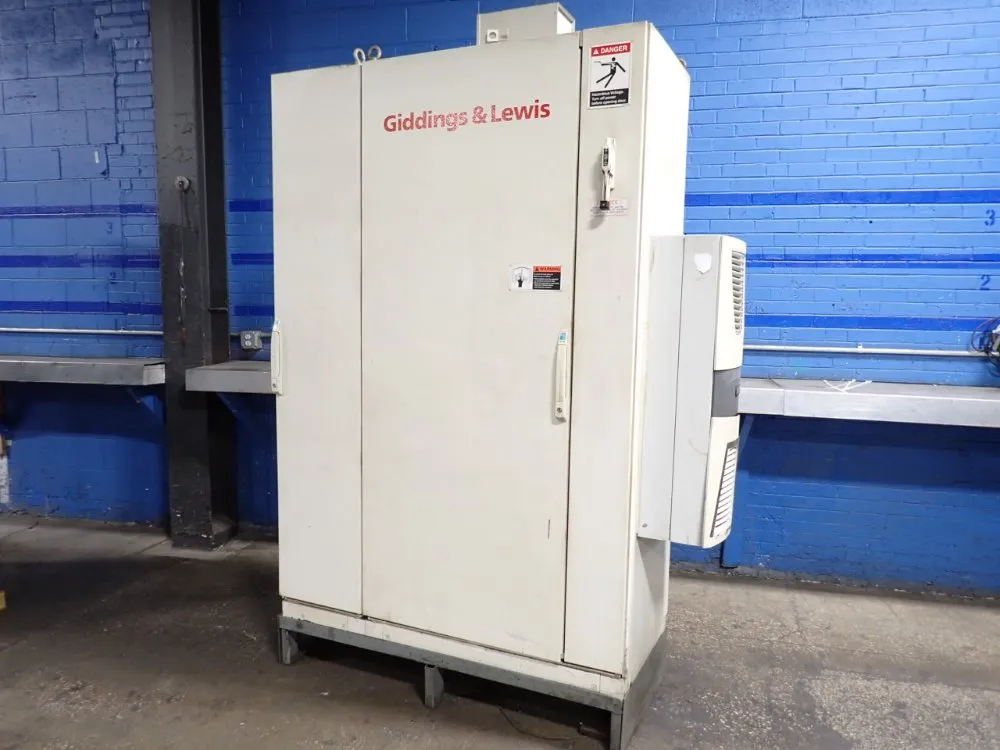 Giddings & Lewis Control Panel