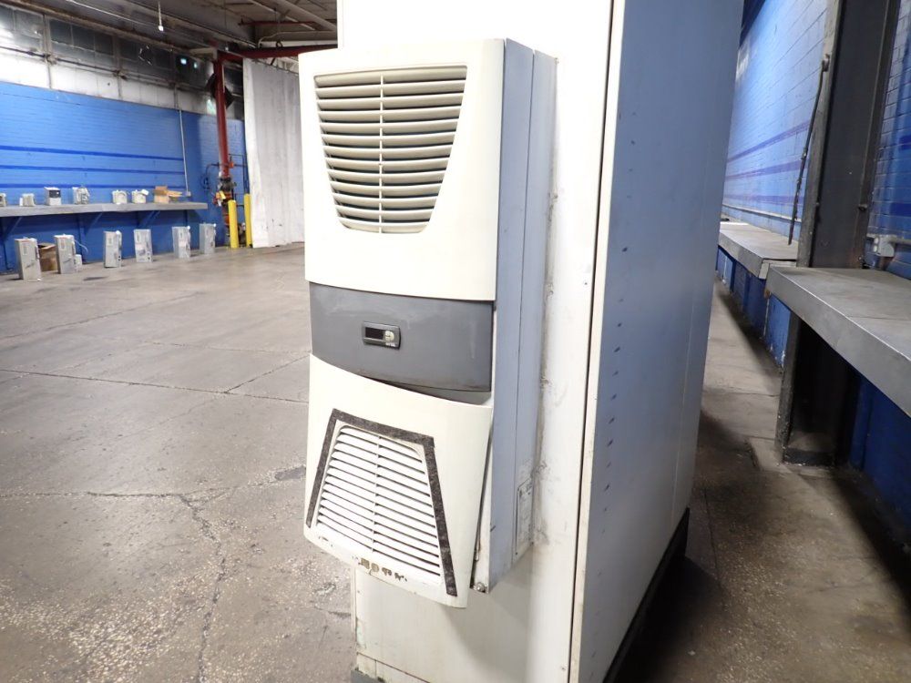 Giddings & Lewis Control Panel