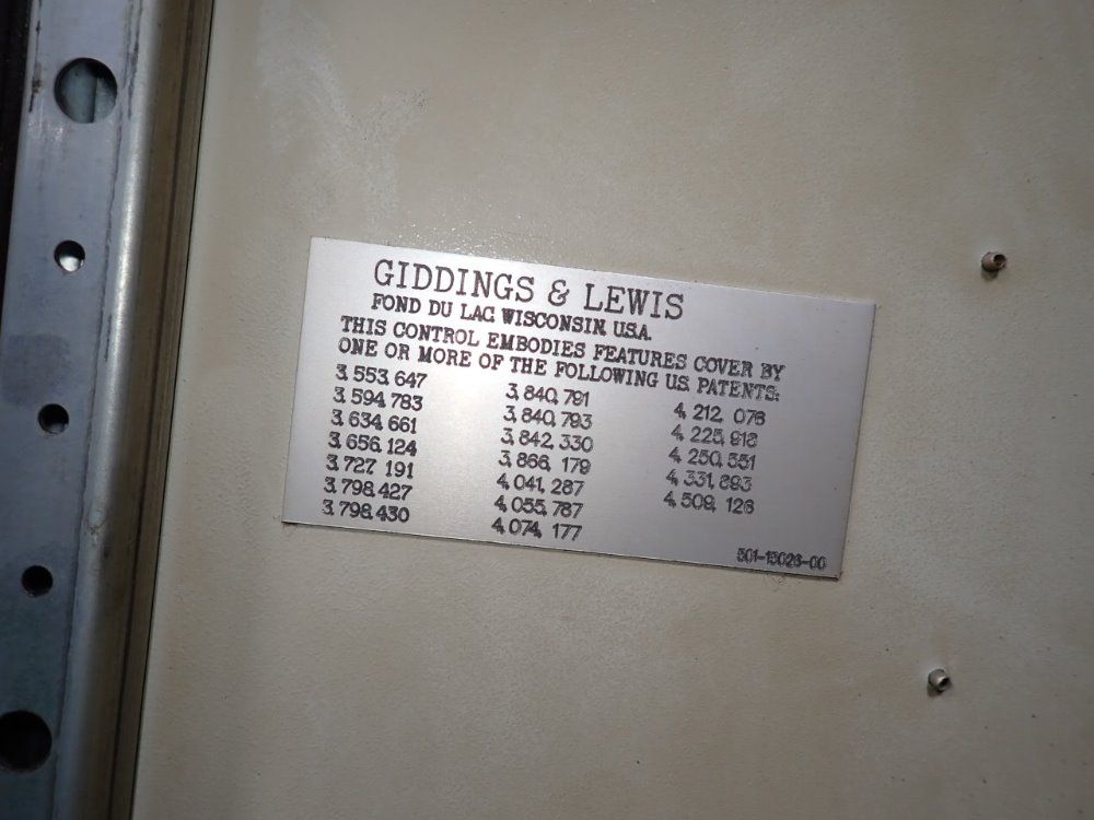 Giddings & Lewis Control Panel