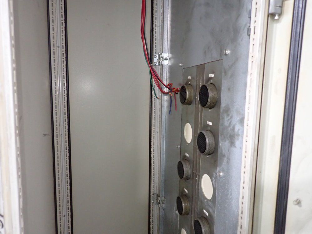 Giddings & Lewis Control Panel