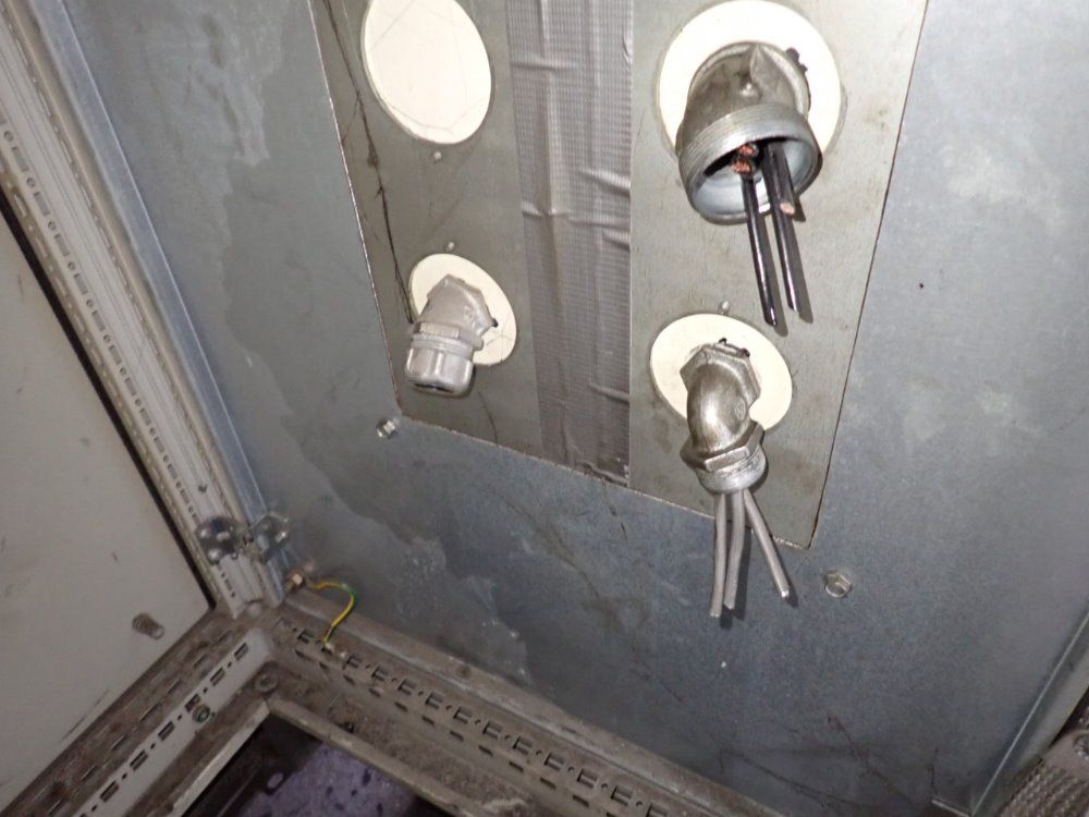 Giddings & Lewis Control Panel