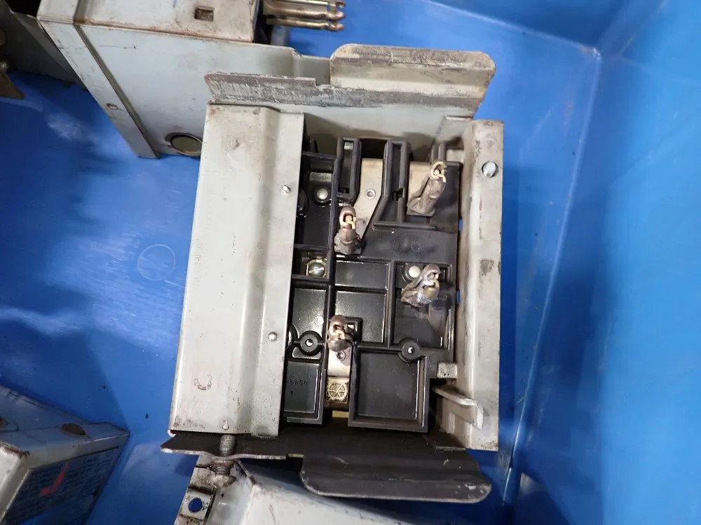 Gould 50 Amp Bus Plugs