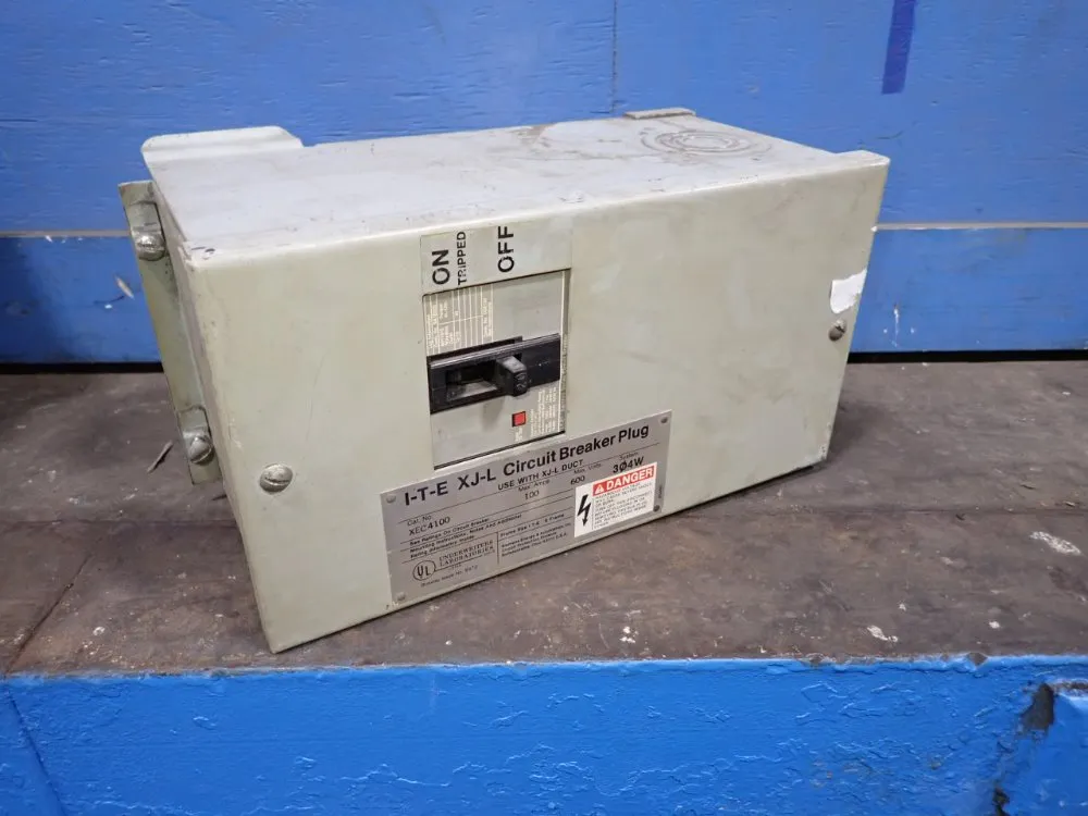 Siemens 100 Amps / 600 Vac Bus Plug - Xec4100