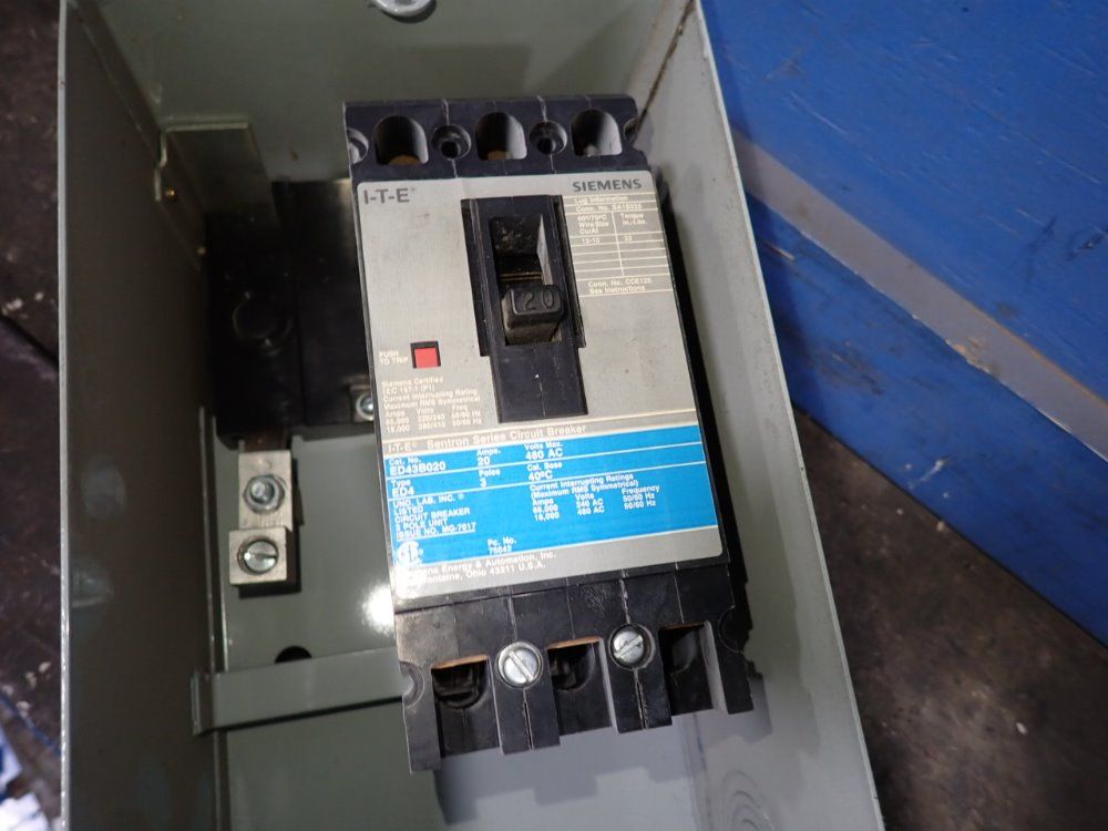 Siemens 100 Amps / 600 Vac Bus Plug - Xec4100