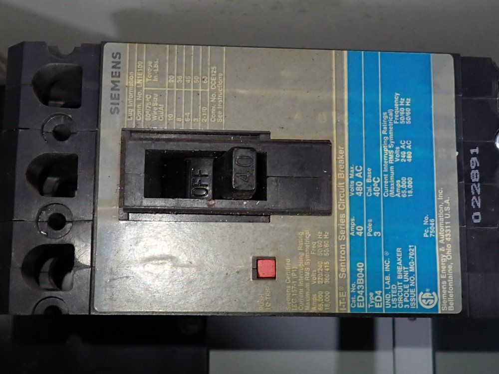 Siemens 100 Amps / 600 Vac Bus Plug - Xec4100