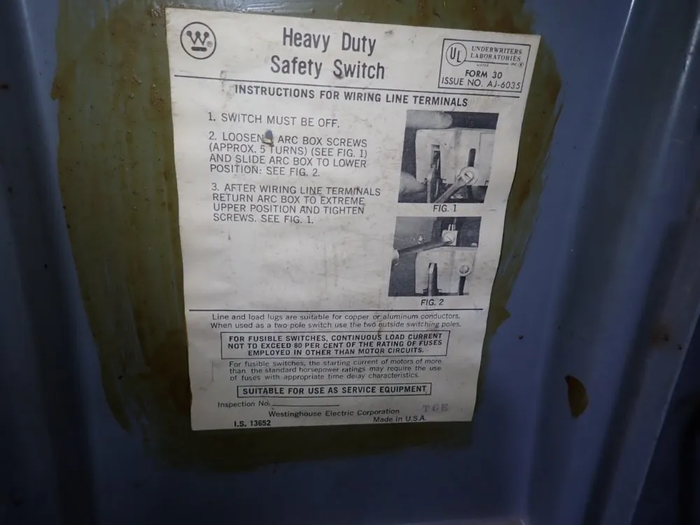 Westinghouse 30 Amps Fusible Disconnect - Hf361