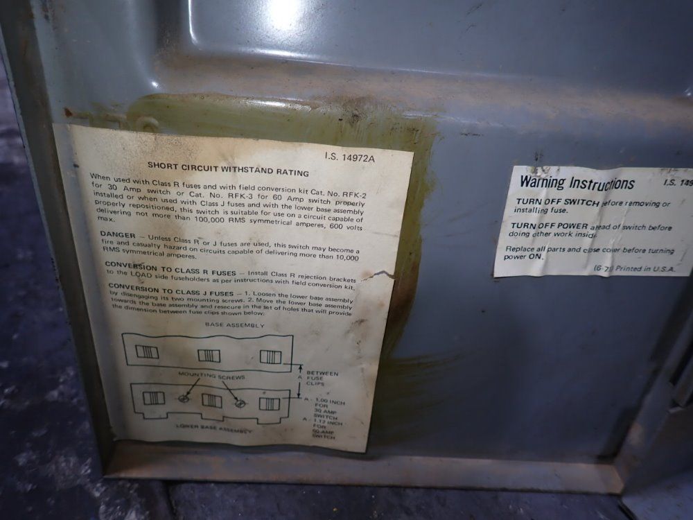 Westinghouse 30 Amps Fusible Disconnect - Hf361
