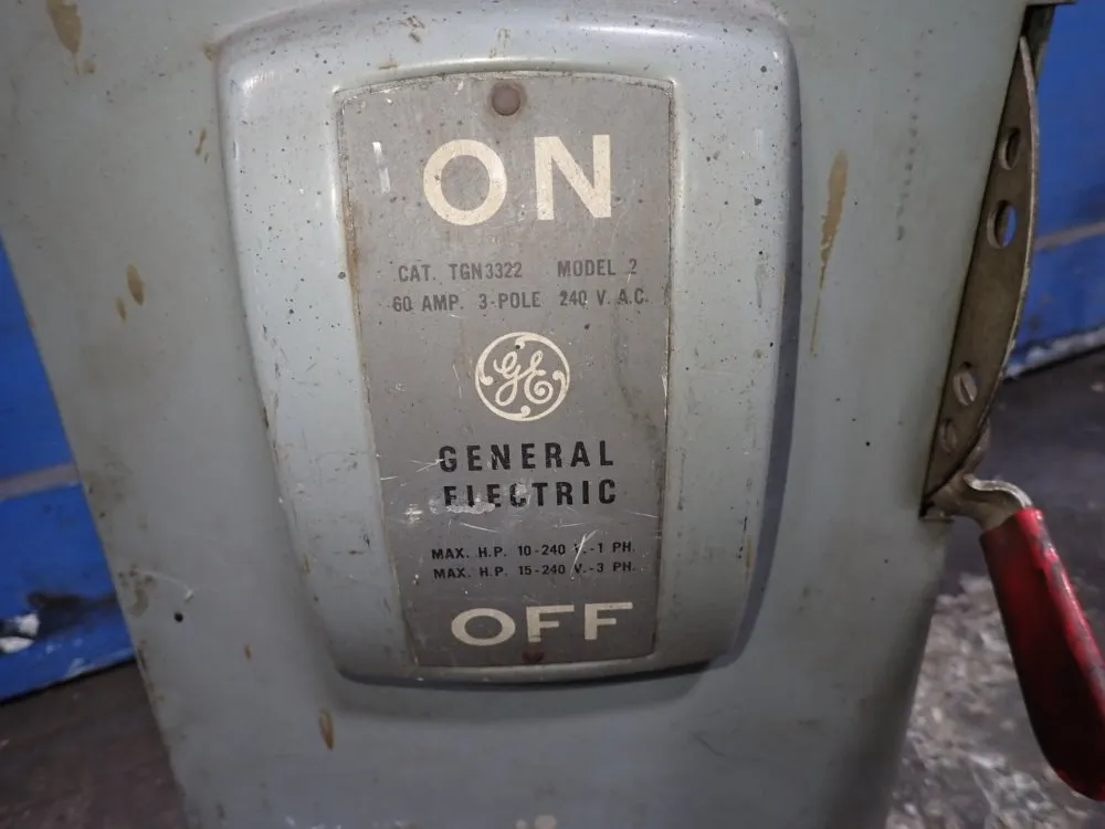 General Electric 60 Amps Non Fusible Disconnect - Tgn3322