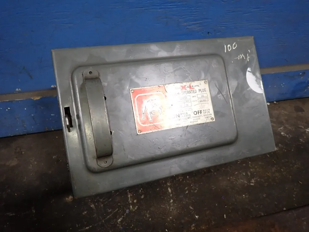 Bulldog Electric 100 Amps / 480 Vac Bus Plug - Xlp423n