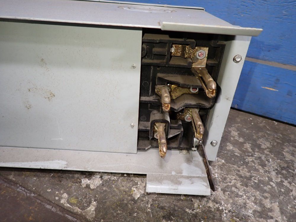 I-t-e 200 Amps Bus Plug - X2004pbg