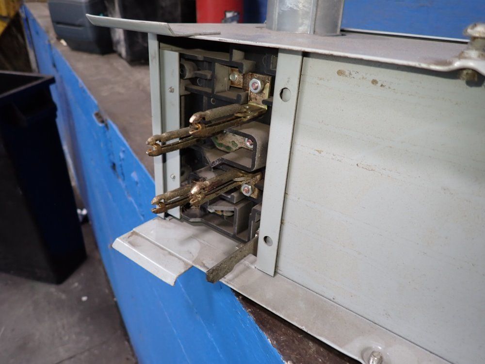 I-t-e 200 Amps Bus Plug - X2004pbg