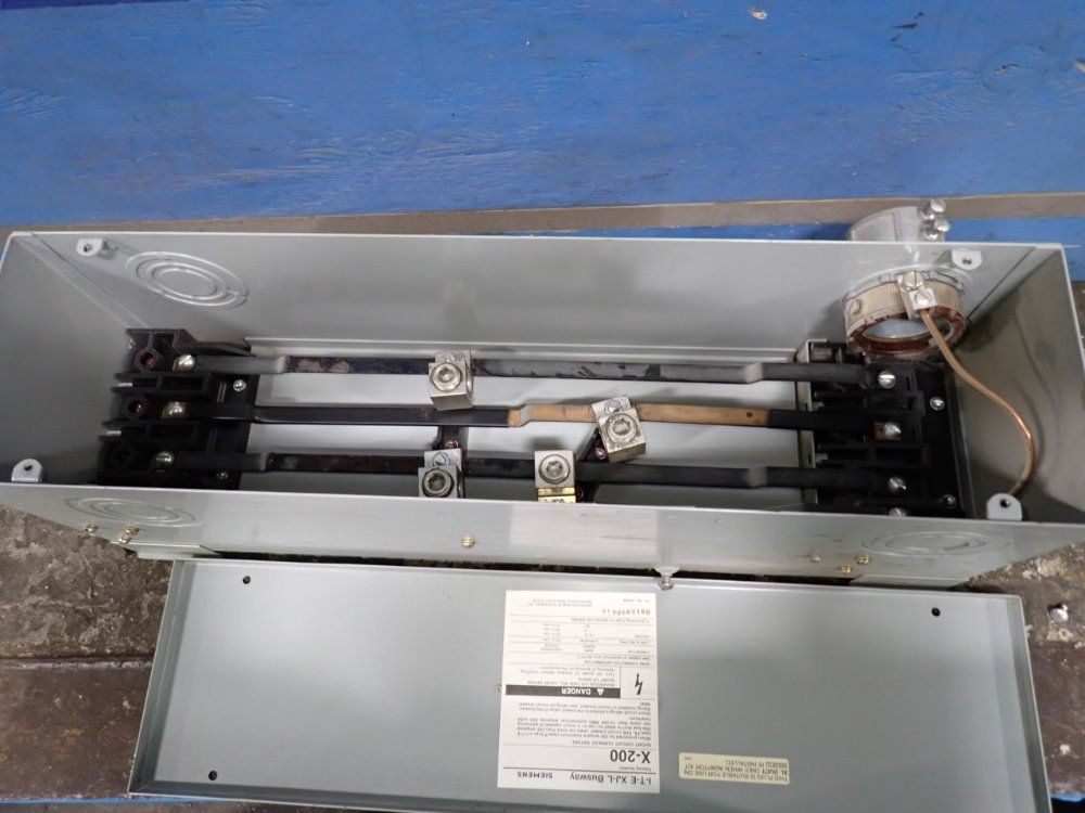 I-t-e 200 Amps Bus Plug - X2004pbg