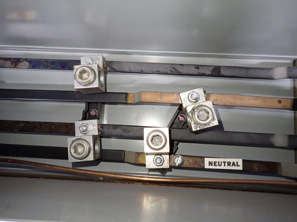 I-t-e 200 Amps Bus Plug - X2004pbg