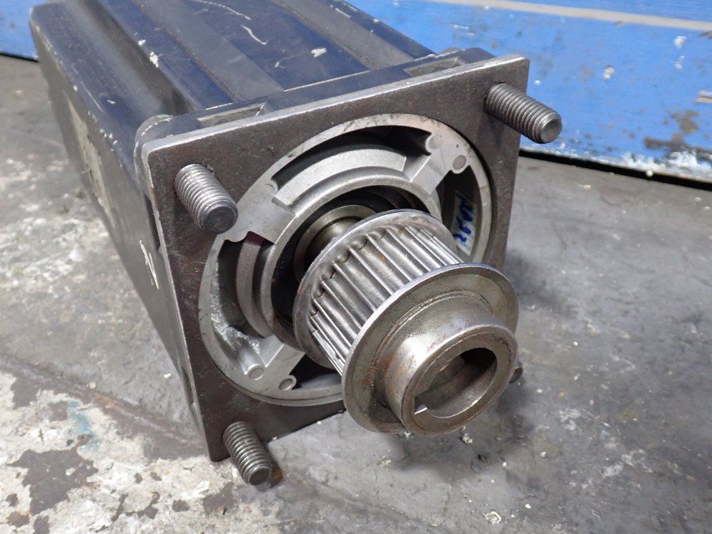 Allen Bradley 5.4 Kw Servo Motor