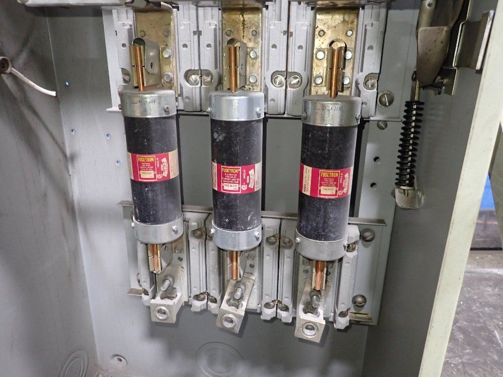 Siemens 400 Amp Fusible Disconnect - F355