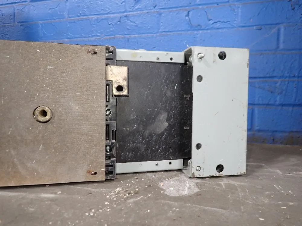 Ite 100 Amp Fusible Disconnect - V7e3633r