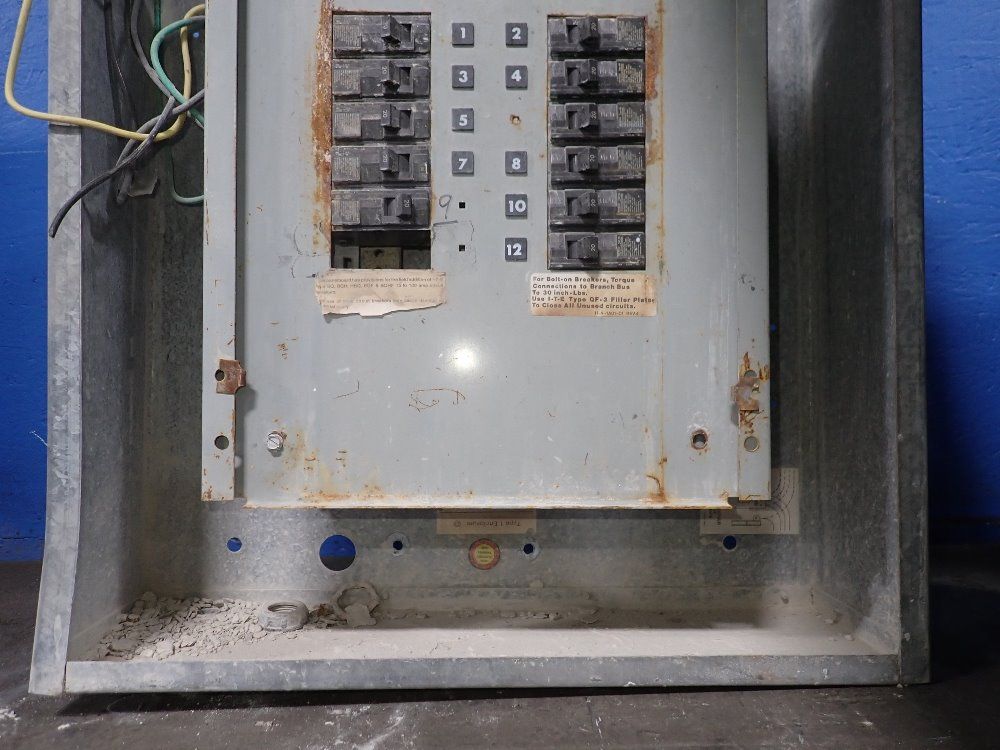 Siemens 100 Amp Panelboard - Ubb1213l