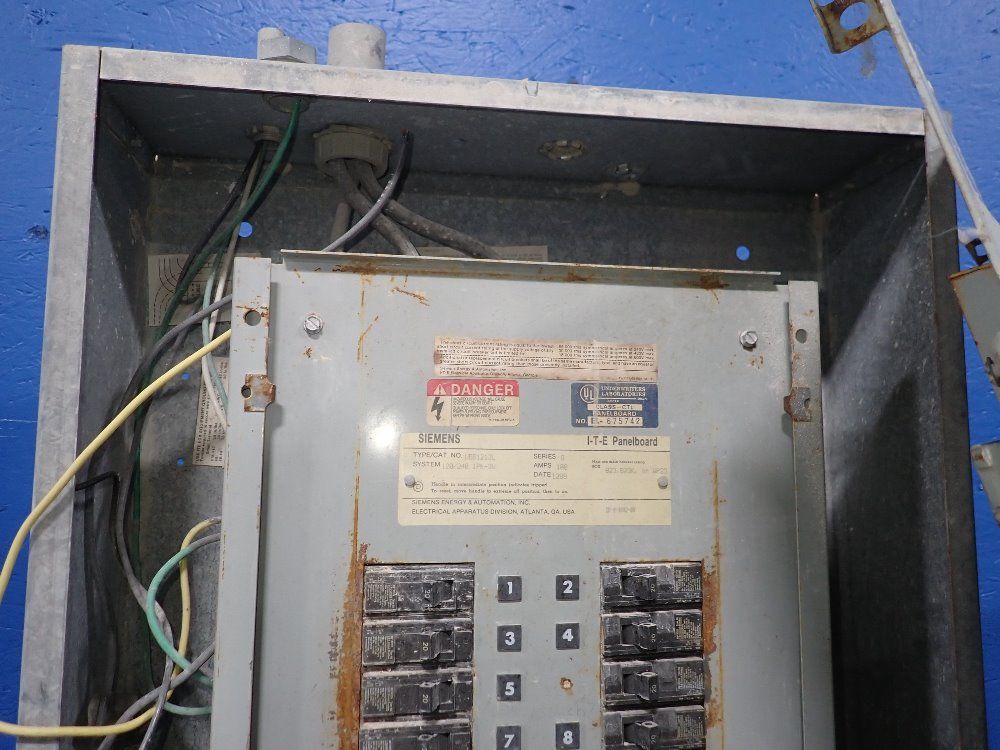 Siemens 100 Amp Panelboard - Ubb1213l