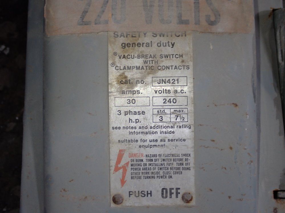 Gould 30 Amp Fusible Disconnect - Jn421