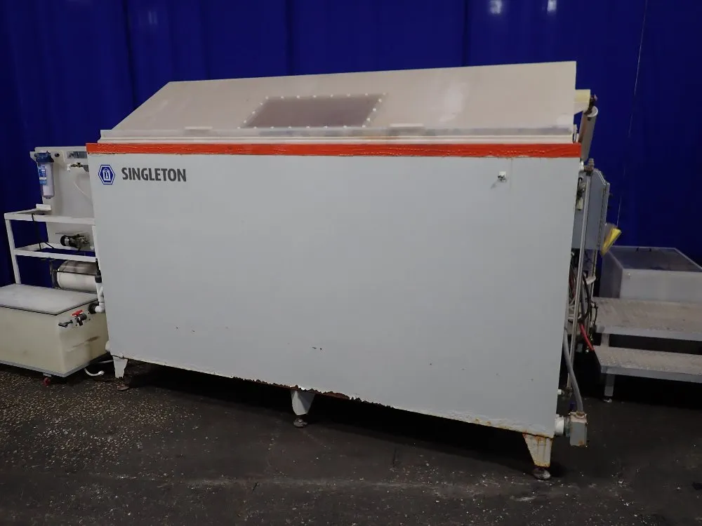 Singleton 98" X 48" X 45" Salt Chamber - Scch24