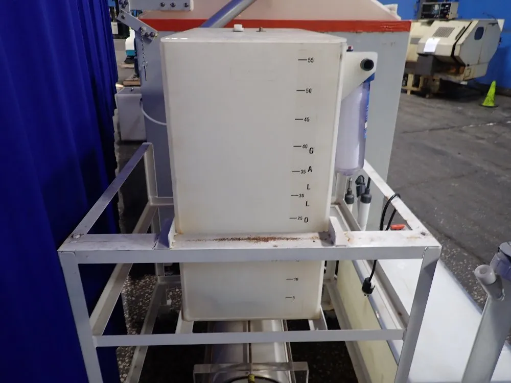 Singleton 98" X 48" X 45" Salt Chamber - Scch24