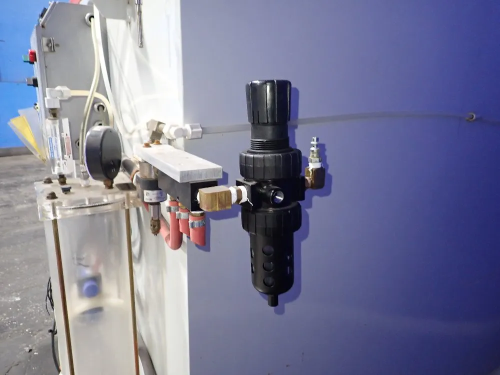 Singleton 98" X 48" X 45" Salt Chamber - Scch24