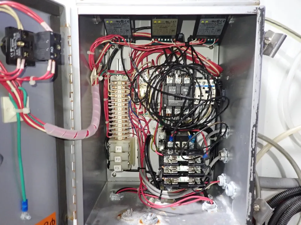 Singleton 98" X 48" X 45" Salt Chamber - Scch24