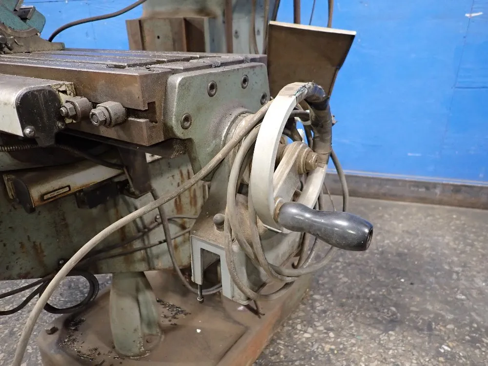 Yci 9" X 42" Vertical Mill - Ycm-1 1/2 Vs