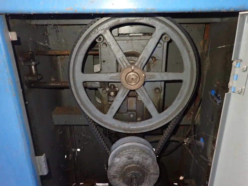 Rockwell 19" Vertical Band Saw - 28-365