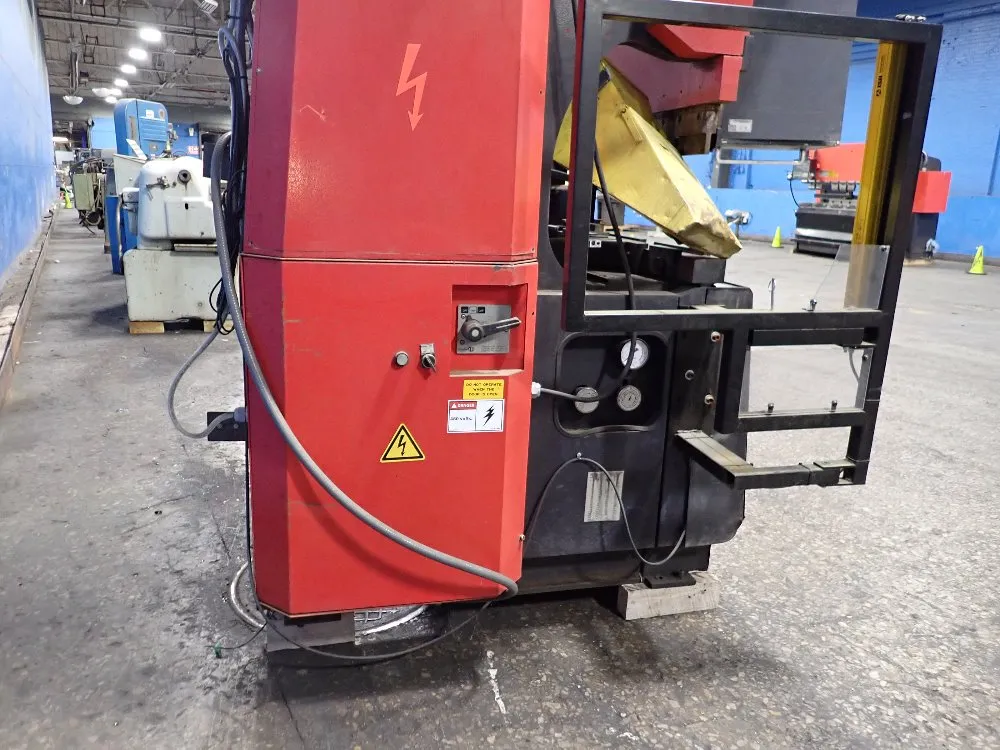 Amada 80 Tonx 98" Press Brake - Fbd-8025e