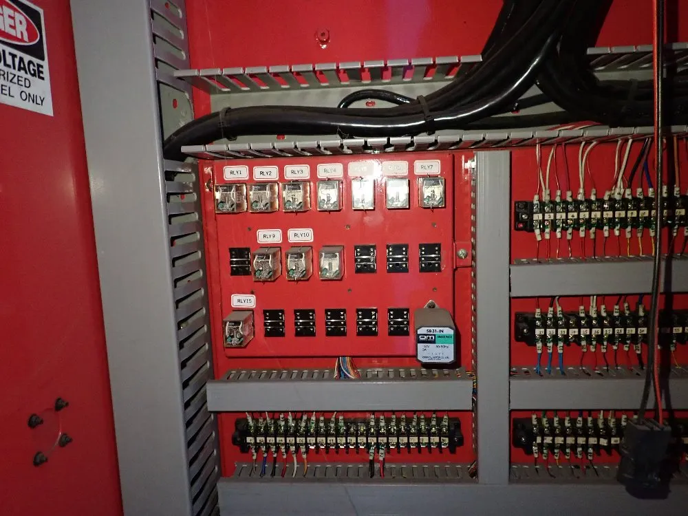 Dyna Mechtronics 15" X 25 1/2" Cnc Vmc - Dm 4500