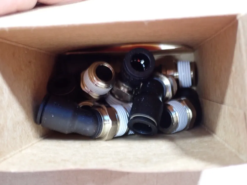 Elbows And Fittings, Qty: 16