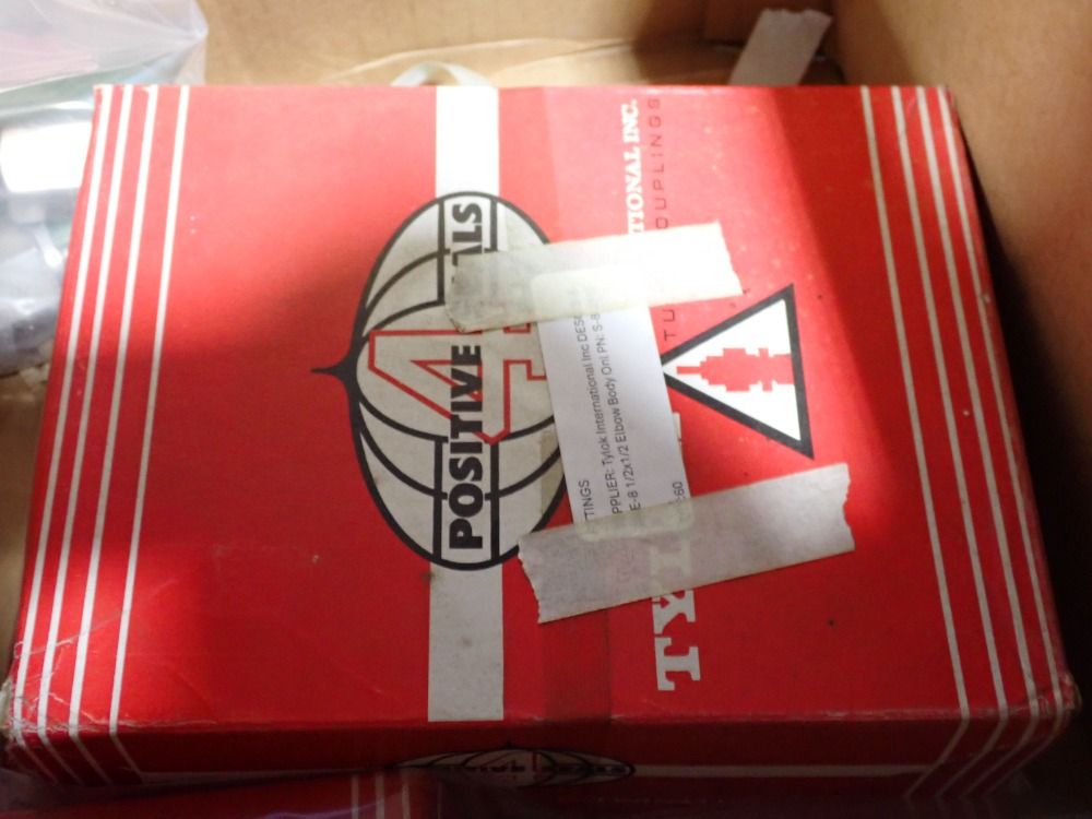 Elbows And Fittings, Qty: 16