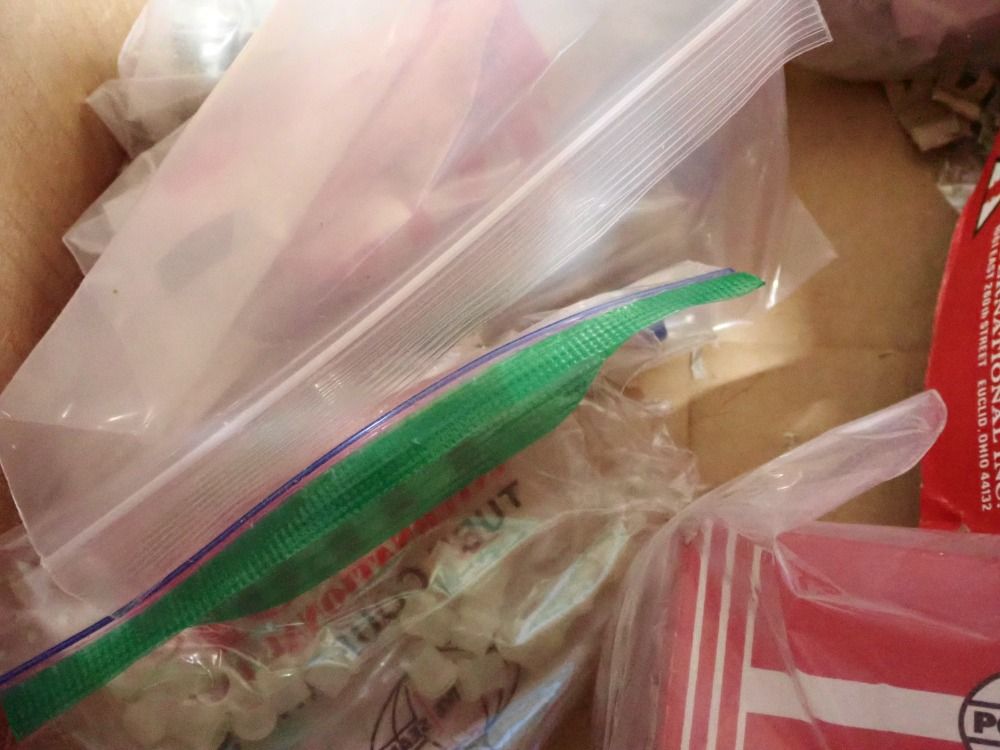 Elbows And Fittings, Qty: 16