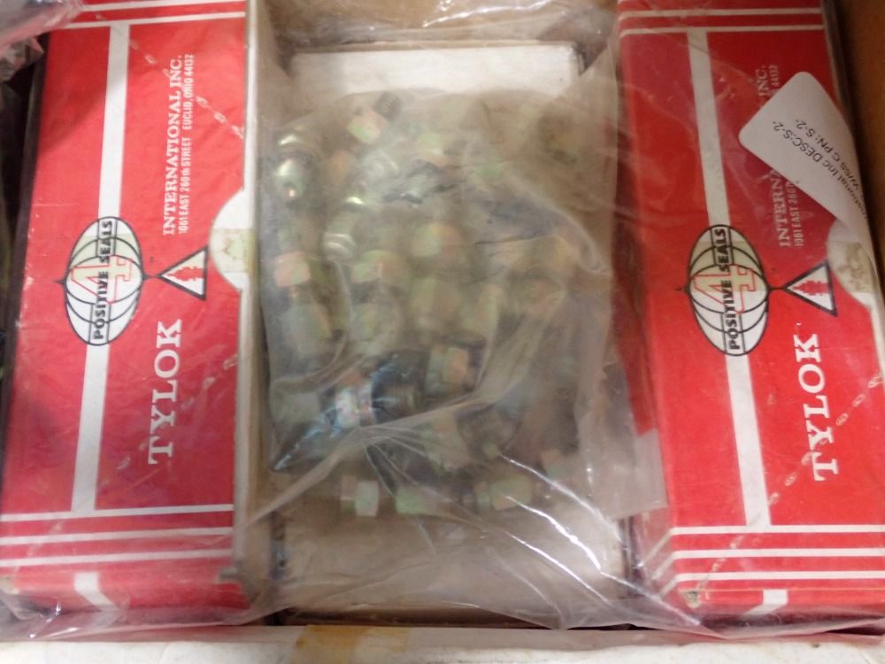 Fittings And Valves, Qty: 17