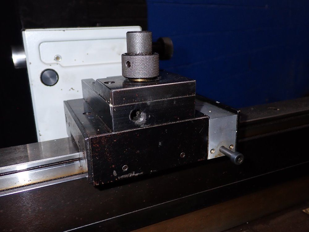 47" X 10" Table Universal Length Measuring Machine