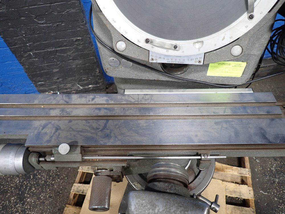 Jones & Lamson 14" Optical Comparator - Pc-14a