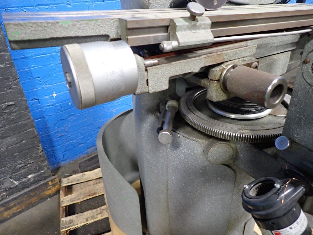 Jones & Lamson 14" Optical Comparator - Pc-14a