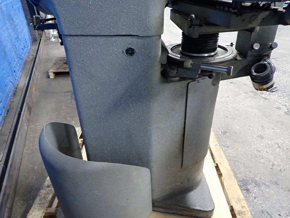 Jones & Lamson 14" Optical Comparator - Pc-14a