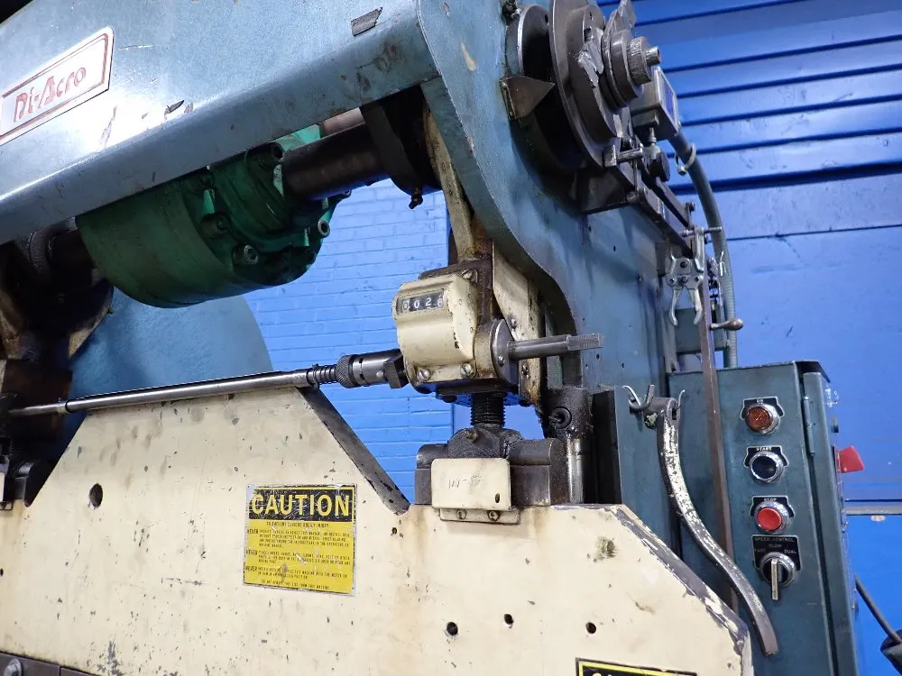 Di-acro Houdaille 48" Press Brake - 14-48-2