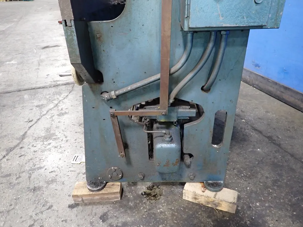 Di-acro Houdaille 48" Press Brake - 14-48-2
