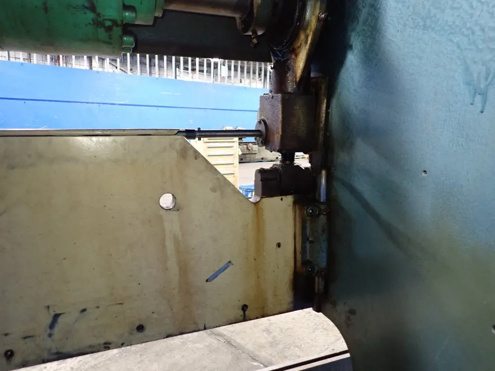 Di-acro Houdaille 48" Press Brake - 14-48-2