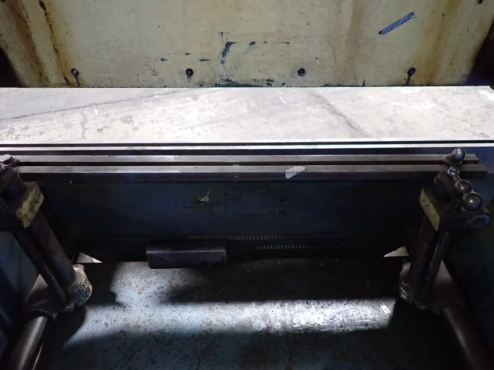 Di-acro Houdaille 48" Press Brake - 14-48-2