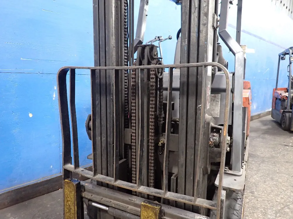 Toyota 3500 Lbs Electric Forklift - 7fb0u20