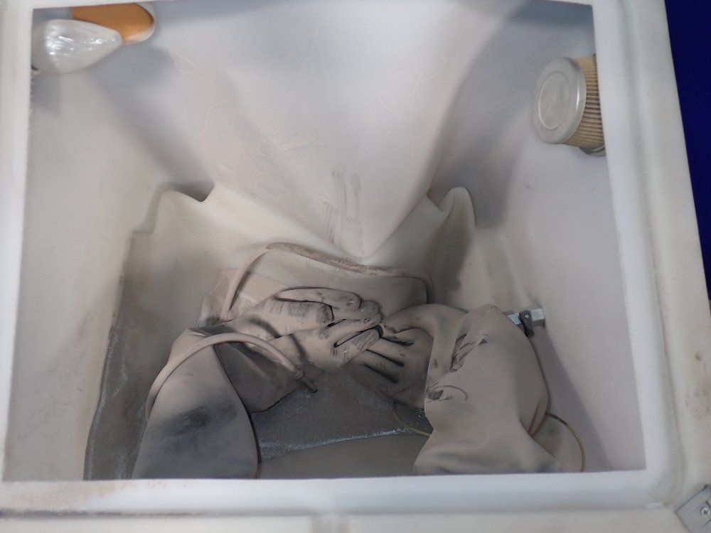 Cylcone 18" X 14" X 12" Blast Cabinet