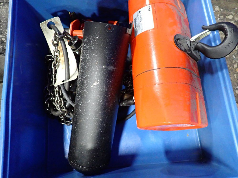 Columbus Mckinnon Co 1 Ton Electric Chain Hoist - Wh