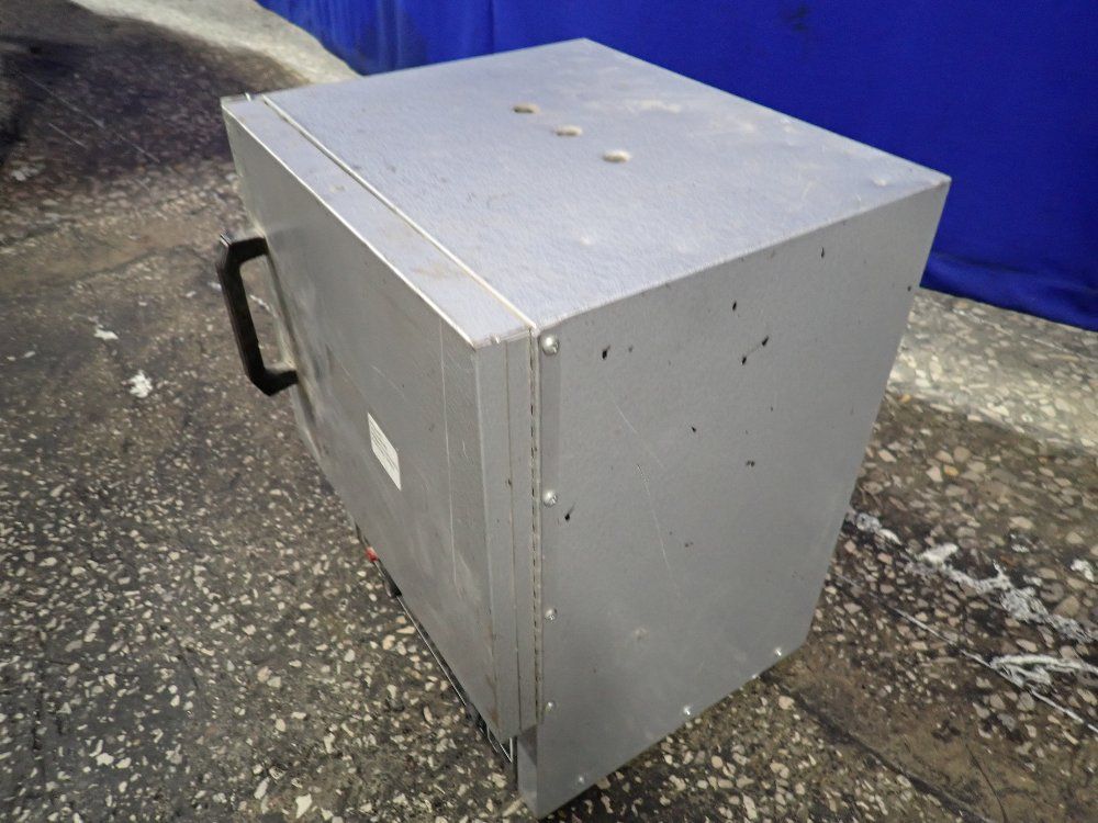 Quincy Lab Electric Oven - 10gc